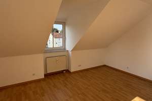 Ruhig wohnen, schnell in der Stadt: Helle 1-Zimmer-Wohnung mit Süd-West-Balkon & TG – Die vollständige Adresse der Immobilie erhältst du vom Anbieter., 93053 Oberisling-Graß, Regensburg – Vorschaubild 3