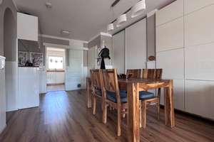 Modernisierte 3-Zimmer-Wohnung mit Westbalkon und 2 Tiefgaragenstellplätzen – Die vollständige Adresse der Immobilie erhältst du vom Anbieter., 90765 Stadeln, Herboldshof, Mannhof, Fürth – Vorschaubild 7