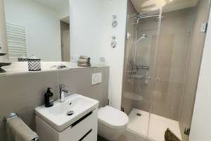 Weiße Villa - blaues Meer !
Moderne 3 Zimmer-Wohnung im Moments.






 – Die vollständige Adresse der Immobilie erhältst du vom Anbieter., 23570 Travemünde, Lübeck – Vorschaubild 22