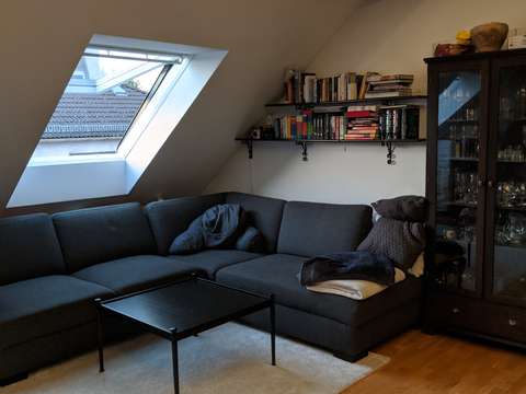 3 Zimmer Maisonette Wohnung Mit Dachterrasse Und Einbaukuche In Frankfurt Rodelheim