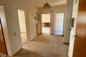 90 m² 3 Zimmer Wohnung mit Keller, optional Garten & Garage zu vermieten. Wird noch renoviert – Wiesbaden – Vorschaubild 4