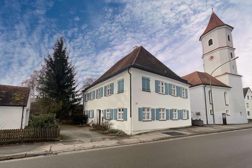 Immobilie in Neu-Ulm - Denkmaljuwel mit moderner Wohnqualität - Bild 1