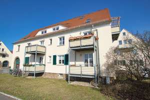 +++ 4,2 % IST-Rendite! 2-Zimmer-Erdgeschosswohnung mit Balkon und Stellplatz in Dresden-Kaditz +++
