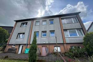 Drei-Familienhaus mit wunderschönem Gartenbereich in Ennepetal Stadtteil Oberbauer zu verkaufen – Die vollständige Adresse der Immobilie erhältst du vom Anbieter., 58256 Ennepetal – Vorschaubild 2