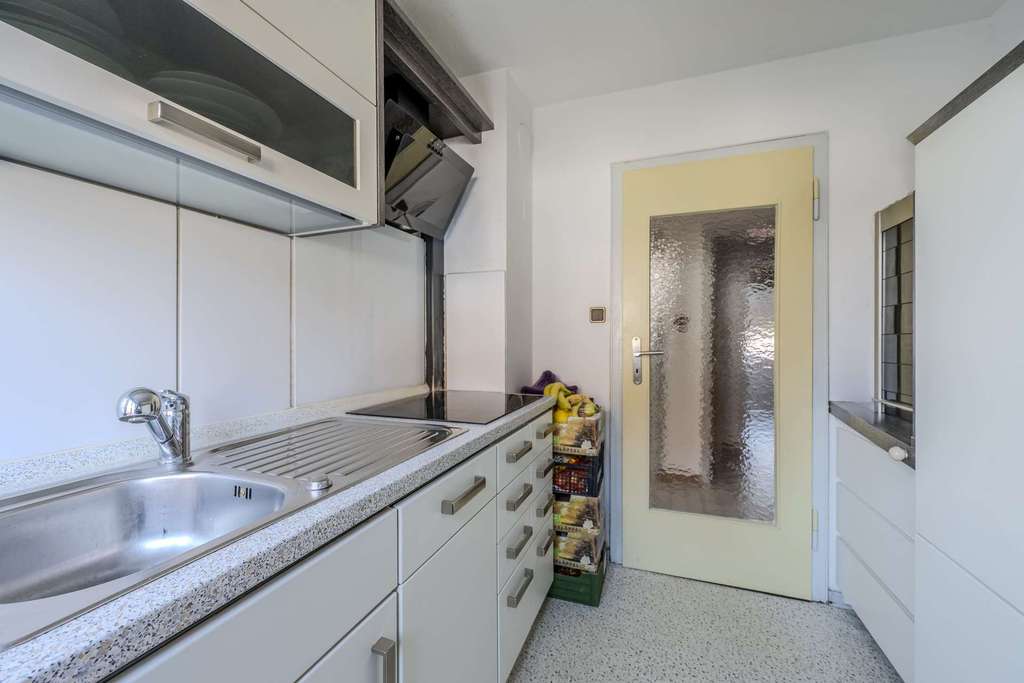 Immobilie in Kirchheim unter Teck - Attraktive Kapitalanlage: Vermietete 3-Zimmer-EG-Wohnung mit Photovoltaik - Bild 3