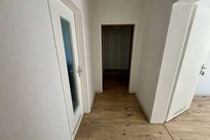 Großzügiges WG-Zimmer mit eigenem Balkon – ideal für Studierende in Salzgitter-Gebhardshagen – 38229 Gebhardshagen, Salzgitter – Vorschaubild 7