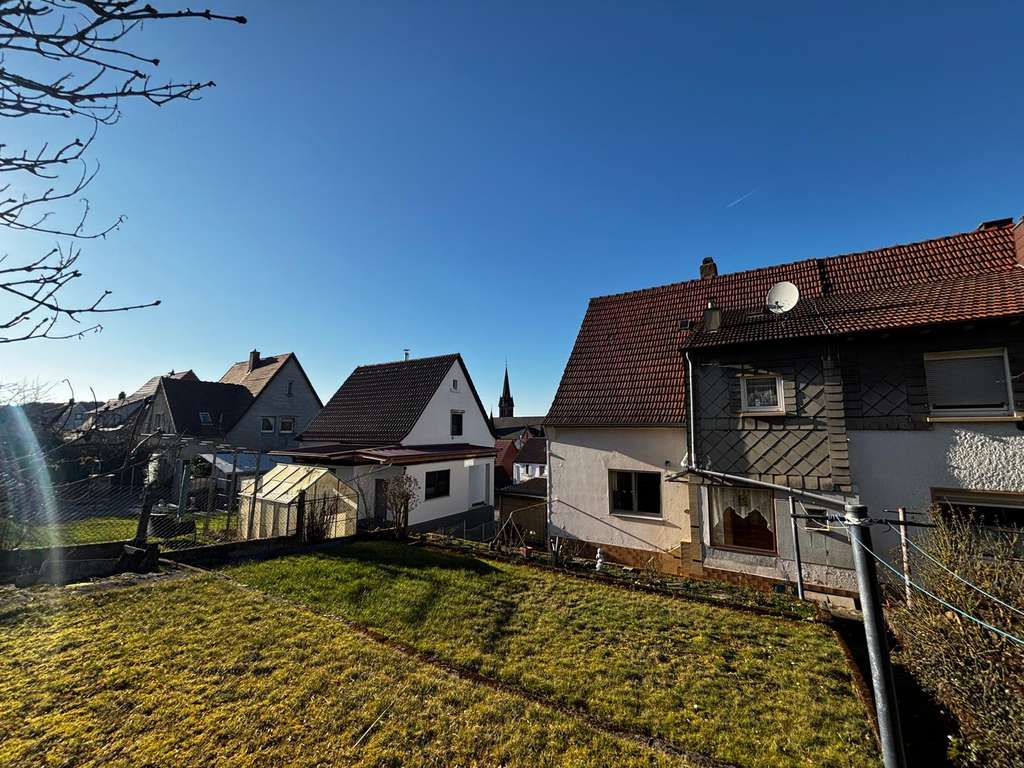 Immobilie in Otterbach - Doppelhaushälfte mit Entwicklungspotential - Bild 1