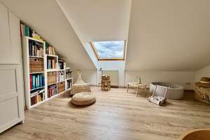 Schmuckes Haus: Modern, sympathisch, tolles Platzangebot und hoch aktuell! – Die vollständige Adresse der Immobilie erhältst du vom Anbieter., 47179 Aldenrade, Duisburg – Vorschaubild 6