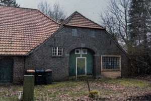 Renovierungsbedürftiges Bauernhaus in Bockhorn mit großem Grundstück – Die vollständige Adresse der Immobilie erhältst du vom Anbieter., 26345 Bockhorn – Vorschaubild 1