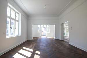 Prachtvolle Stadtvilla im begehrten Lichterfelde-West – Die vollständige Adresse der Immobilie erhältst du vom Anbieter., 12205 Lichterfelde, Berlin – Vorschaubild 10