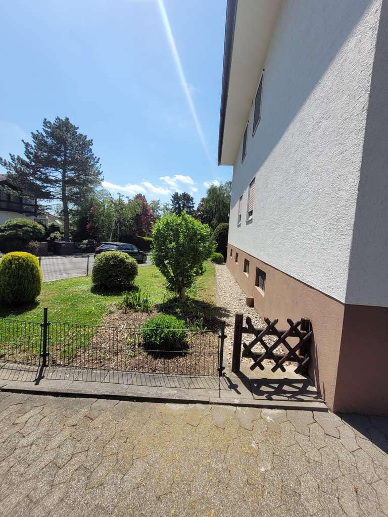 Immobilie in Bad Nauheim - Gemütliche DG-Eigentumswohnung in schöner Lage - Bild 1