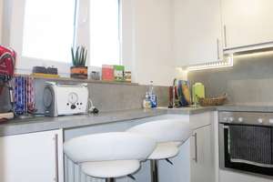 2-Zi-Wohnung mit kl. Balkon und EBK – Die vollständige Adresse der Immobilie erhältst du vom Anbieter., 75173 Südweststadt, Pforzheim – Vorschaubild 3
