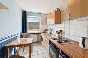 Charmante 2-Zimmer-Wohnung, Loggia & Aufzug | 55 m² | frei | ideal für Eigennutzer & Kapitalanleger – Wuppertaler Straße 4, 51067 Buchheim, Köln – Vorschaubild 9