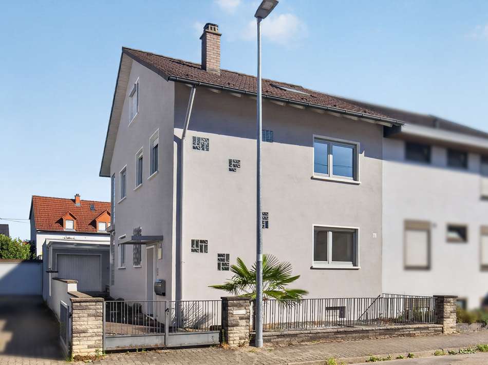 Hausansicht Straße