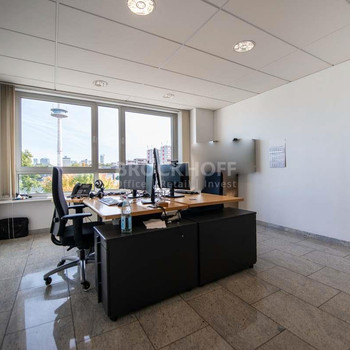 Holsterhausen | ca. 160 - 460 m² + ca. 200m² Halle | 9 EUR