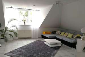 Moderne 2 Zi.- DG-Whg. ca. 67m² - Einbauküche - Sonnenbalkon -Stellplatz - Keller – Barbarastr.  36d, 51147 Wahnheide, Köln – Vorschaubild 6