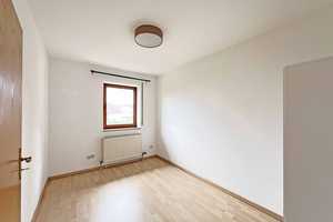 von Behm Immobilien -  Charmante Maisonette im Stil einer Doppelhaushälfte – Ingolstadt Süd – Ingolstadt – Vorschaubild 13