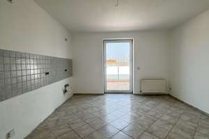 Bezugsfreie 4-Zimmer-Wohnung in der Paulsstadt I kürzlich saniert – Die vollständige Adresse der Immobilie erhältst du vom Anbieter., 19053 Paulsstadt, Schwerin – Vorschaubild 14