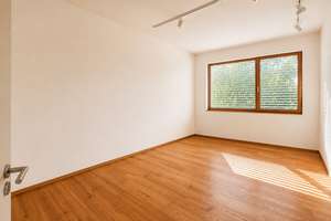 GRUNEWALD: LUXUS VILLA: 240 m² Wohnen sowie 350 m² GARTEN per 01.10.26 zu VERMIETEN (mind. 3 Jahre) – Die vollständige Adresse der Immobilie erhältst du vom Anbieter., 14193 Grunewald, Berlin – Vorschaubild 18