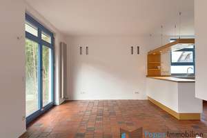 Geräumiges Zweifamilienhaus mit Balkon, Garten und Carport – Die vollständige Adresse der Immobilie erhältst du vom Anbieter., 65779 Kelkheim (Taunus) – Vorschaubild 3