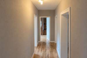 3-Zimmer-Wohnung mit Balkon in zentraler Lage in Düsseldorf-Hassels – Die vollständige Adresse der Immobilie erhältst du vom Anbieter., 40599 Hassels, Düsseldorf – Vorschaubild 4
