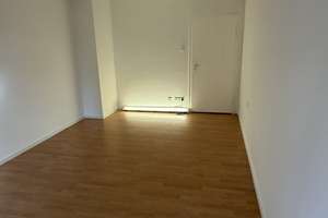 Helle 2-Zimmer-Wohnung mit großer Wohnküche, Südbalkon und modernisiertem Bad am Schwabinger Tor – 80804 Münchner Freiheit, München – Vorschaubild 13