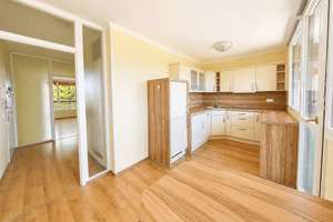 Elegante 3-4-Zimmer-Wohnung, zentral in Köln-Weiden mit 2 Balkonen und Tiefgaragenstellplatz – 50858 Weiden, Köln – Vorschaubild 20