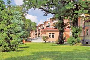 Ruhige 2-Raum-Wohnung mit TL-Bad und Wohnküche