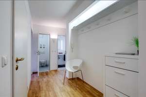 Möbliert: Sehr schöne helle 3-Zimmer Wohnung – Die vollständige Adresse der Immobilie erhältst du vom Anbieter., 80333 Augustenstraße, München – Vorschaubild 14