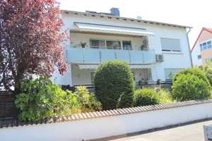 2-Familienhaus mit ausgebautem Dachgeschoss & Option zur Selbstnutzung! – Main-Taunus-Kreis – Vorschaubild 1
