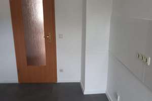 Wie wär's mit einer hübschen Drei-Zimmer-Wohnung mit Balkon? – Fürstenstraße 52, 9130 Sonnenberg, Chemnitz – Vorschaubild 5