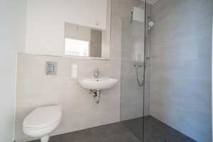 Lichtdurchflutetes 2,5 ZI - Penthouse mit großer Dachterrasse nach Süden – Dr.-Gessler-Straße 2, 93051 Regensburg – Vorschaubild 16