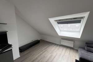 4 Zimmer Wohnung in Wuppertal Heckinghausen  – Heckinghauser Straße 214, 42289 Heckinghausen, Wuppertal – Vorschaubild 2