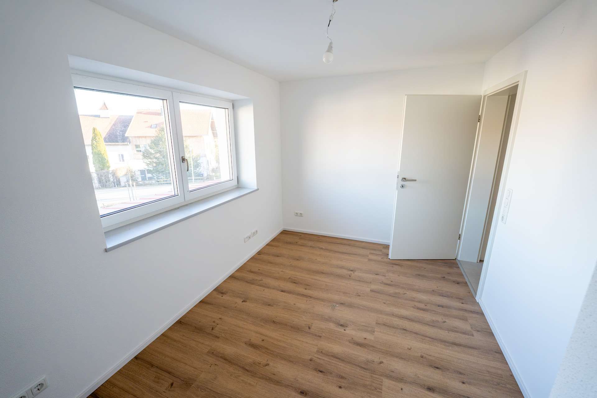 Immobilie in Taching am See - neuwertige komplettmodernisierte
5-Zimmer-Wohnung mit gr. Balkon
in Tengling am Waginger See - Bild 5