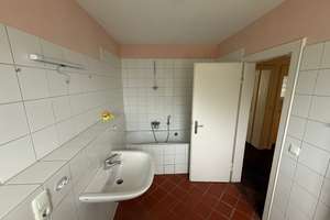  Einfamilienhaus mit 5 Zimmern in Düsseldorf-Grafenberg – Die vollständige Adresse der Immobilie erhältst du vom Anbieter., 40235 Grafenberg, Düsseldorf – Vorschaubild 2
