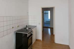 Altbaucharme in begehrter Lage – 2-Zimmer-Wohnung mit individuellem Gestaltungspotenzial – 10405 Prenzlauer Berg, Berlin – Vorschaubild 4