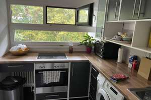Geschmackvolle 3-Zimmer-Wohnung mit gehobener Innenausstattung mit Balkon in München Perlach – Alfred-Neumann-Anger 14, 81737 Neuperlach, München – Vorschaubild 5