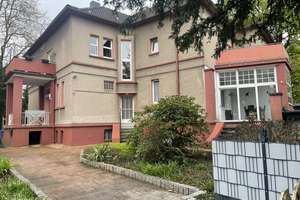 4 Zimmer Erdgeschoss -ETW  in Solingen  mit Wintergarten  und Terrasse in einer Villa – Die vollständige Adresse der Immobilie erhältst du vom Anbieter., 42651 Solingen-Mitte, Solingen – Vorschaubild 2