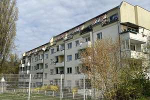 Vermietete Dachgeschosswohnung! 2 Zimmer mit Balkon und einem phantastischen Ausblick!