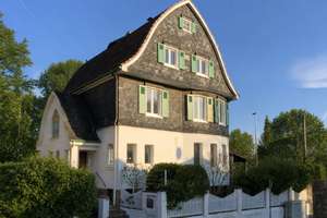 Liebevoll sanierte Stadtvilla mit historischem Charme