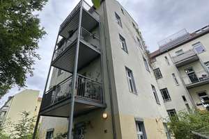 Großer Balkon, guter Schnitt,  Grünblick, ruhig gelegen! – Flemmingstr. 35, 12555 Köpenick, Berlin – Vorschaubild 1