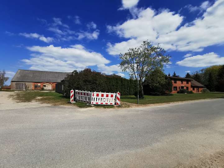 Straßenfront Teilfläche 2