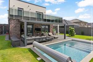 Delmenhorst - Stickgras | Moderner Wohntraum mit enorm viel Platz, luxuriöser Ausstattung, Pool und  – Delmenhorst – Vorschaubild 29