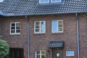 Erstbezug nach Generalrenovierung - Familienidyll in weitläufiger Hofanlage – Die vollständige Adresse der Immobilie erhältst du vom Anbieter., 47877 Willich – Vorschaubild 1