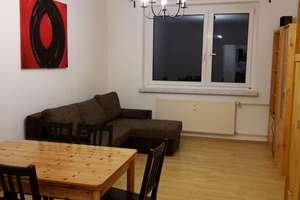 Schöne drei Zimmer Wohnung nach der Renovierung. – Singerstrasse 38, 10243 Friedrichshain, Berlin – Vorschaubild 9