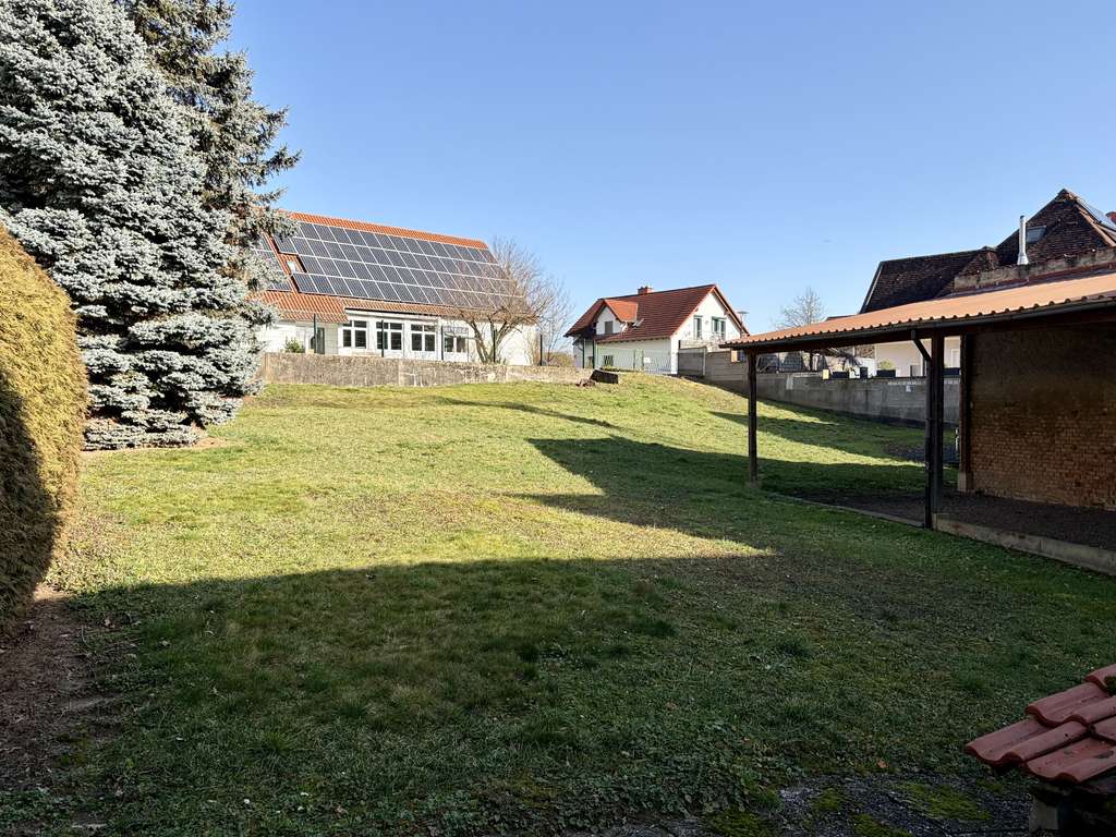 Immobilie in Ronneburg - ***Charmante Hofreite mit Baugrundstück*** - Bild 1