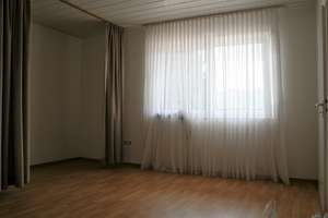 Elegantes Einfamilienhaus mit 6 Zimmern in Bann – Birkenstraße 6a, 66851 Bann – Vorschaubild 3