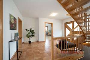 SCHÄTZELE MARKT SPECIAL
- Traumhaus in Tengen - – Die vollständige Adresse der Immobilie erhältst du vom Anbieter., 78250 Tengen – Vorschaubild 4