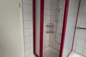 Ansprechende, renovierte 3-Zimmer-Dachgeschosswohnung in Mönchengladbach – Die vollständige Adresse der Immobilie erhältst du vom Anbieter., 41169 Hardt-Mitte, Mönchengladbach – Vorschaubild 8