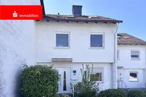 Familienfreundliches Einfamilienhaus mit großem Potenzial in Friedrichsdorf – Die vollständige Adresse der Immobilie erhältst du vom Anbieter., 61381 Friedrichsdorf – Vorschaubild 1